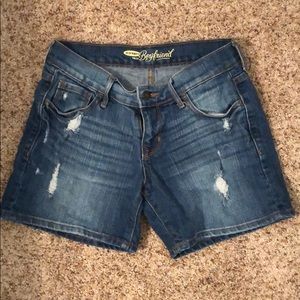 Old navy boyfriend shorts